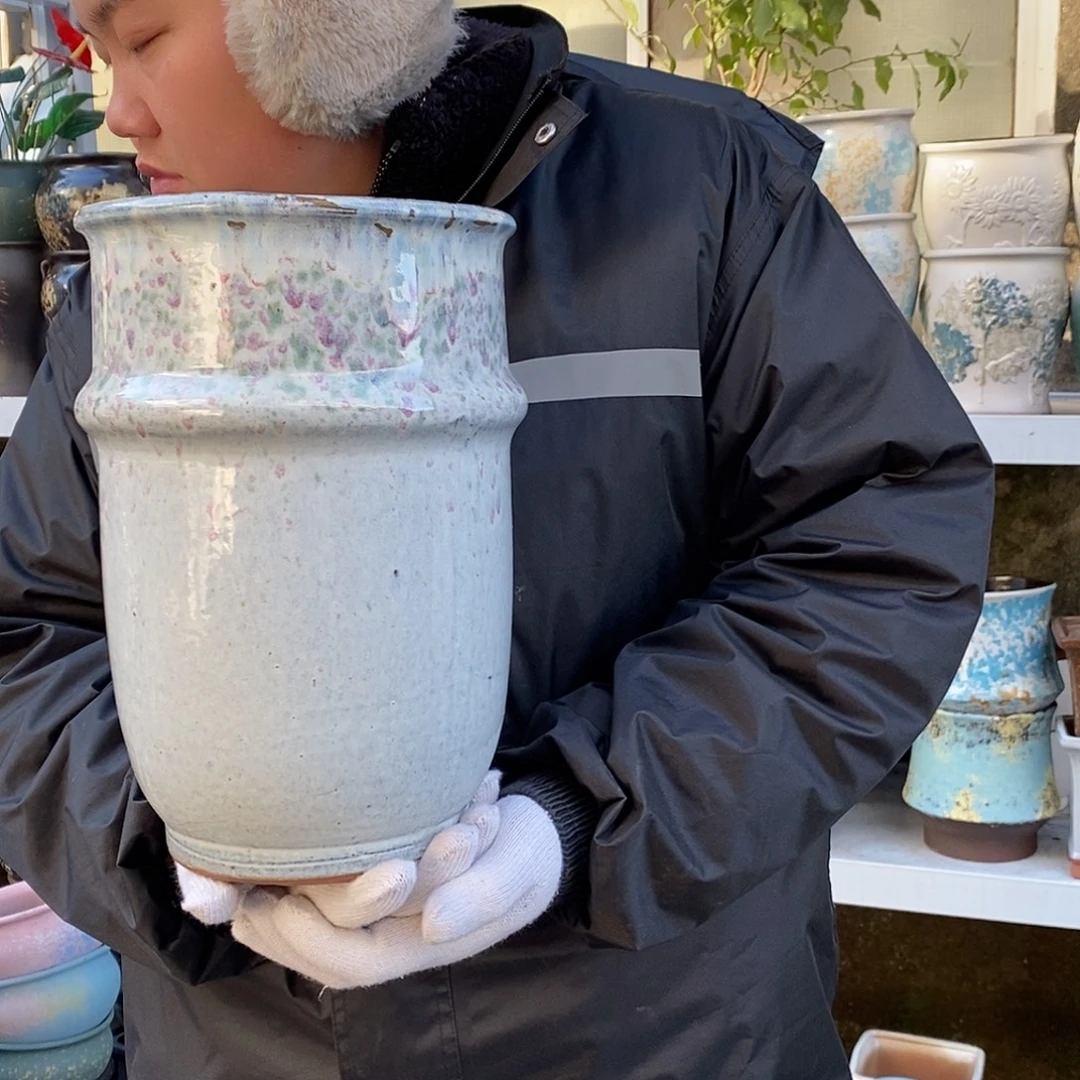 花盆紫砂口20高31瑕疵