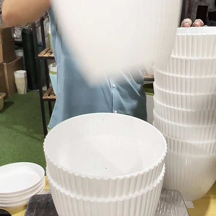 瑕疵S190口19高17白色带托5只