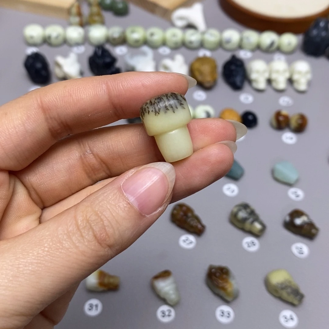 蛇纹石玉配饰合金囍*