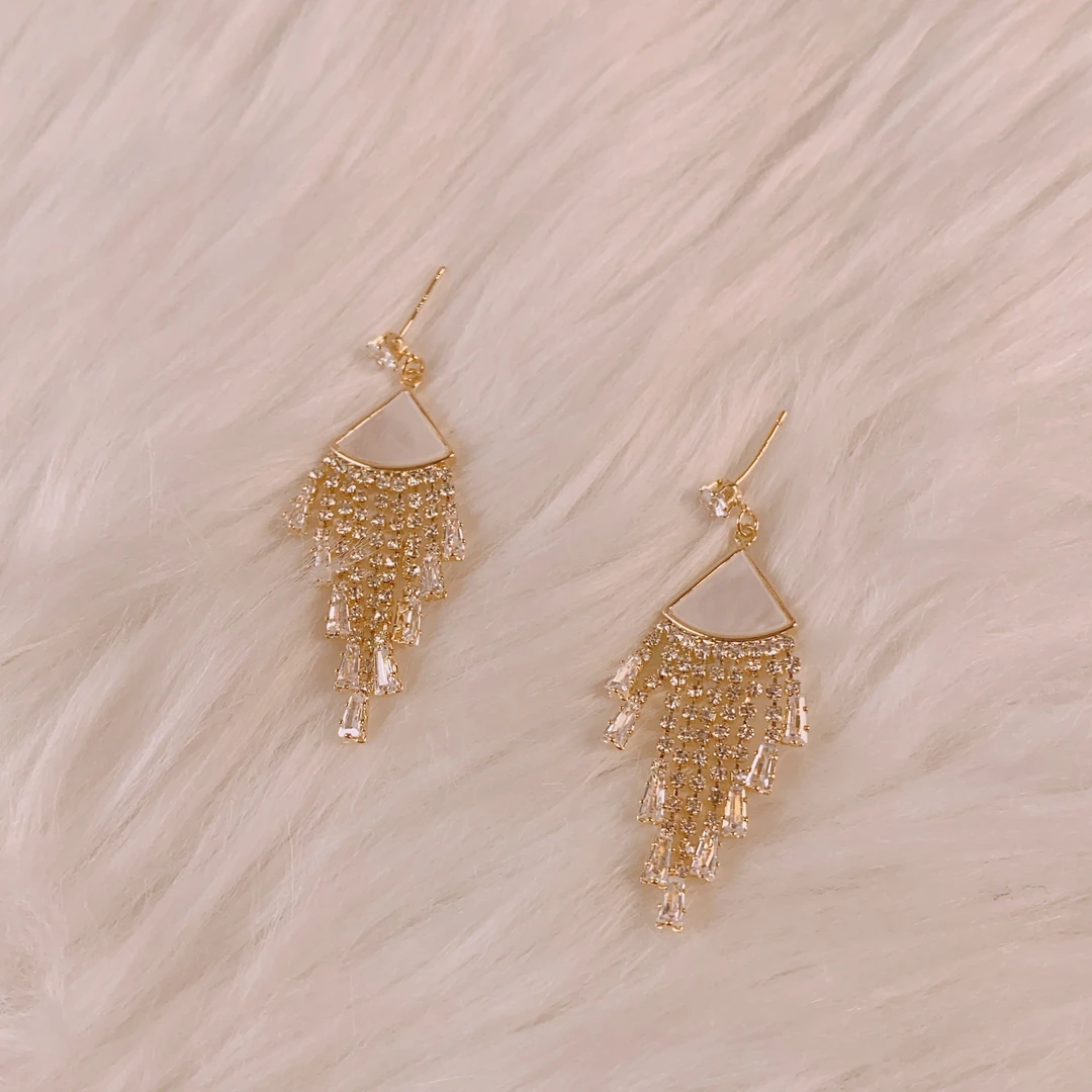 铜合金耳饰 气质时尚百搭小众长款个性精致甜美素款耳钉5675