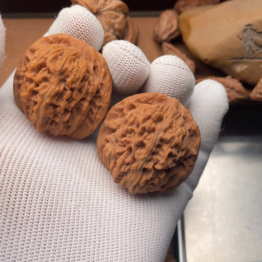 吊坠文玩核桃山地楼40尺