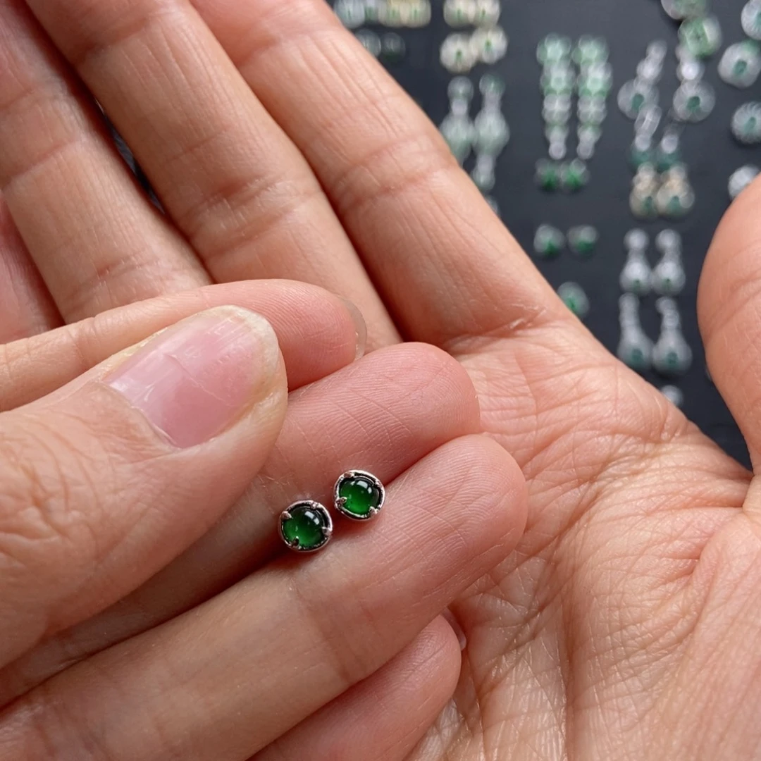 翡翠耳饰银S925镶嵌翡翠首饰