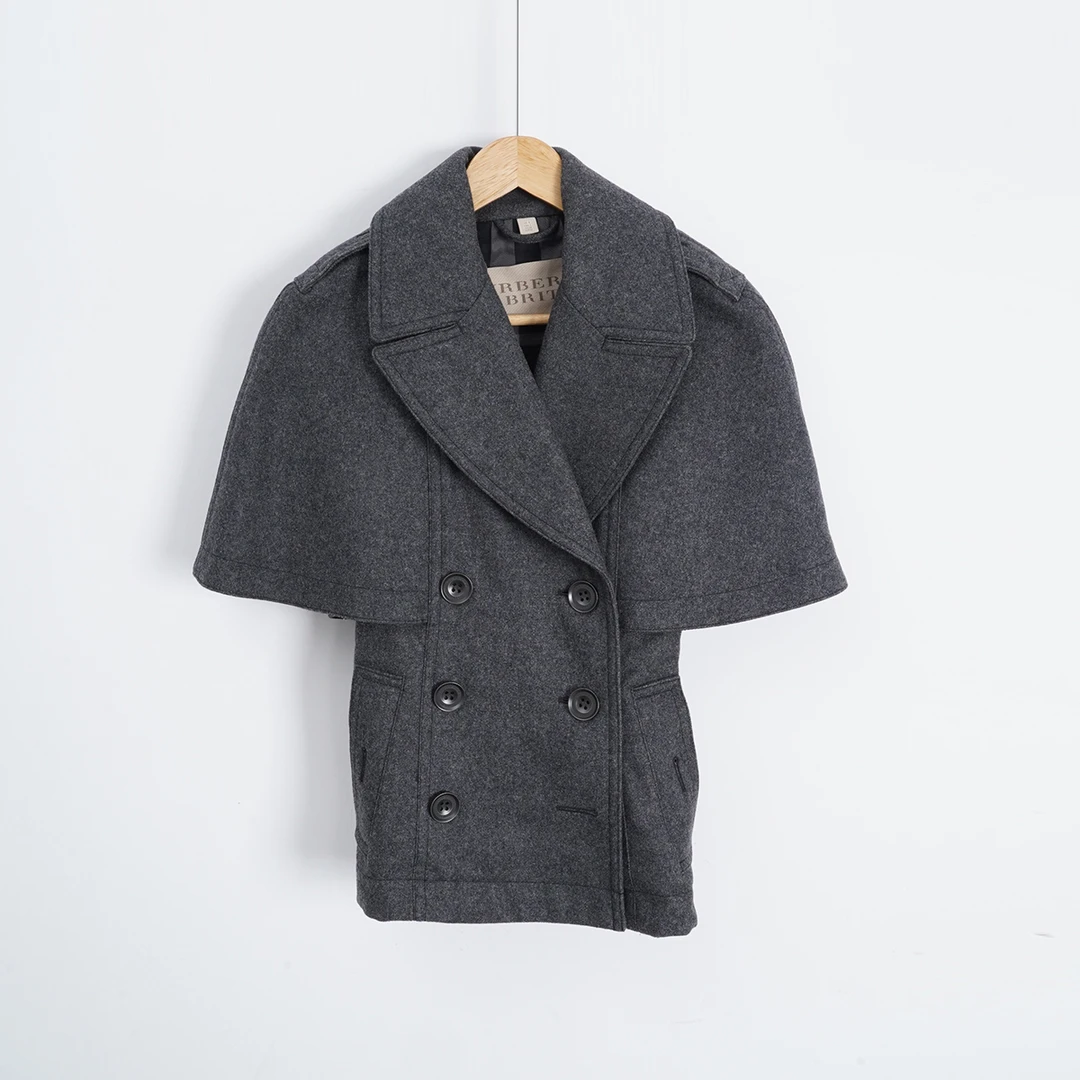 全新未使用 BURBERRY/博柏利 羊毛/SC0696/斗篷/36码