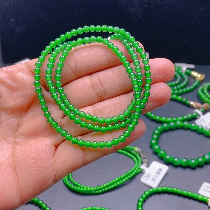 颈饰未镶嵌翡翠A货卡4