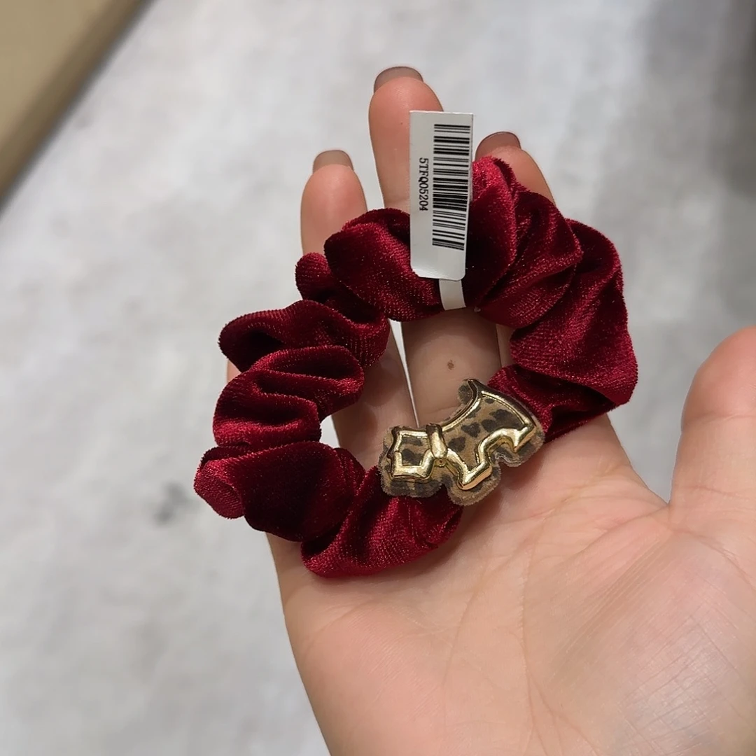 布艺非金属酒红小狗圈