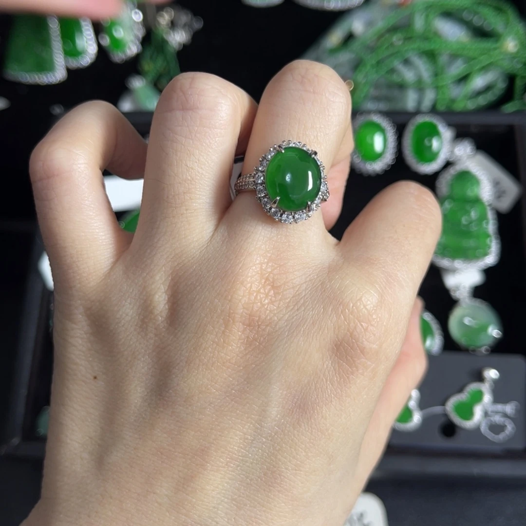 翡翠银S925镶嵌戒指蛋面戒指