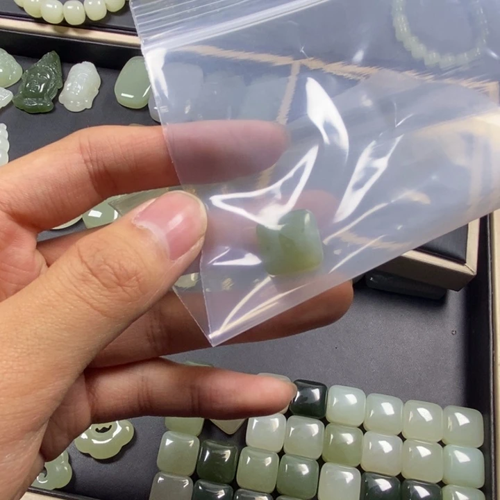 和田玉颈饰未镶嵌晴*