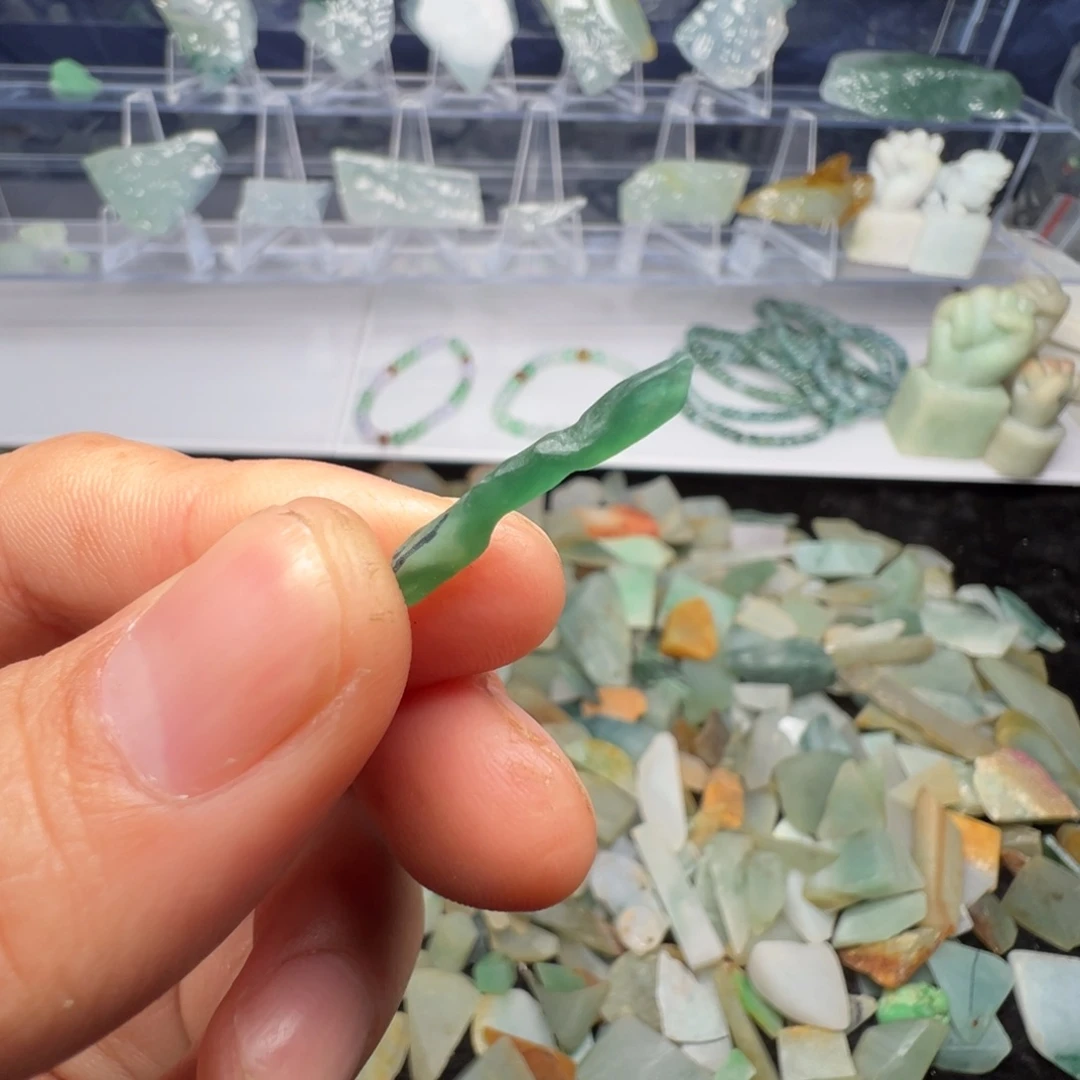 翡翠裸石缅甸翡翠A货