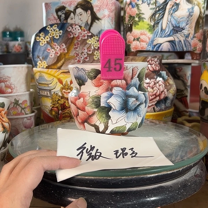 景德镇市手绘花盆性价比超级无敌高
