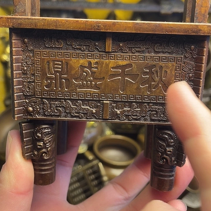 同时摆件诚信经营