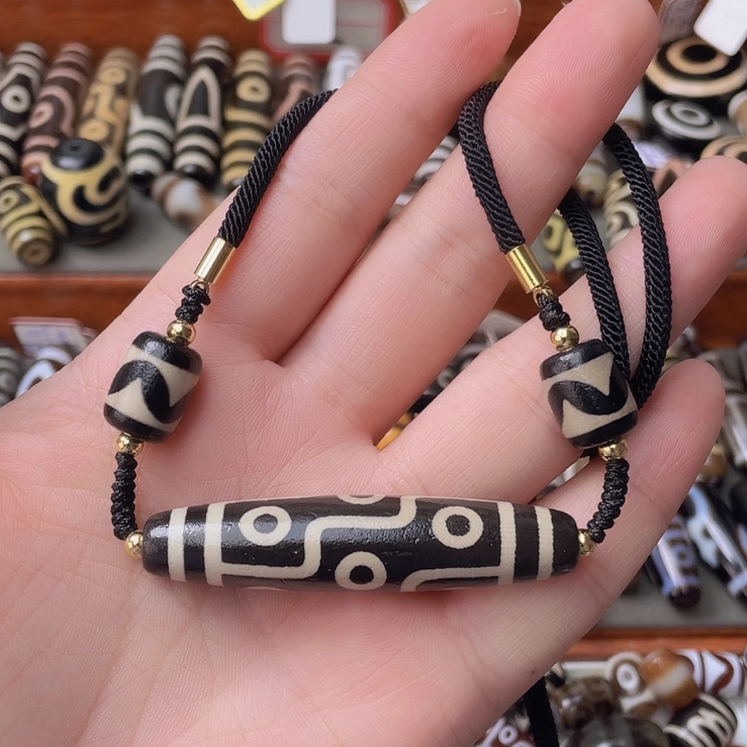 未镶嵌颈饰玛瑙/玉髓