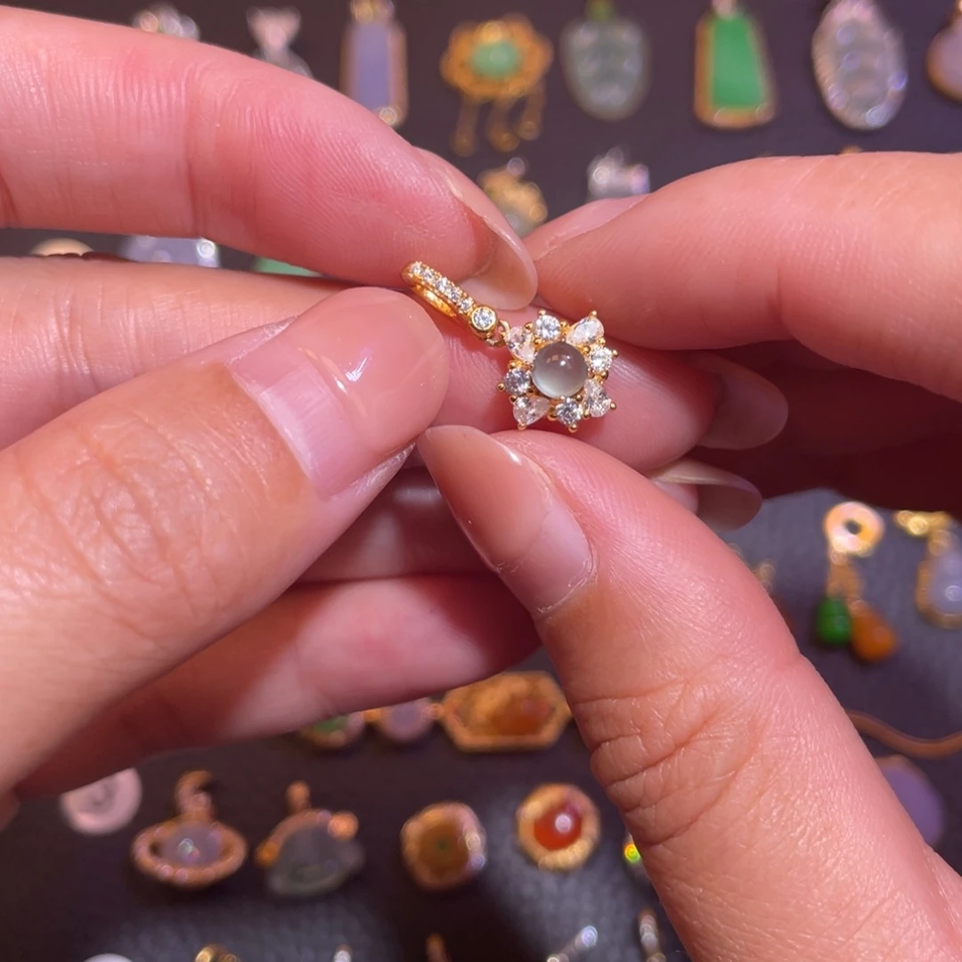 翡翠银S925镶嵌颈饰