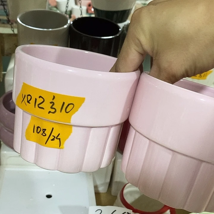 摆件陶盆有孔 微瑕介意勿拍