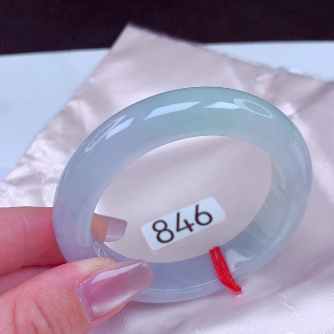 翡翠未镶嵌手镯手镯