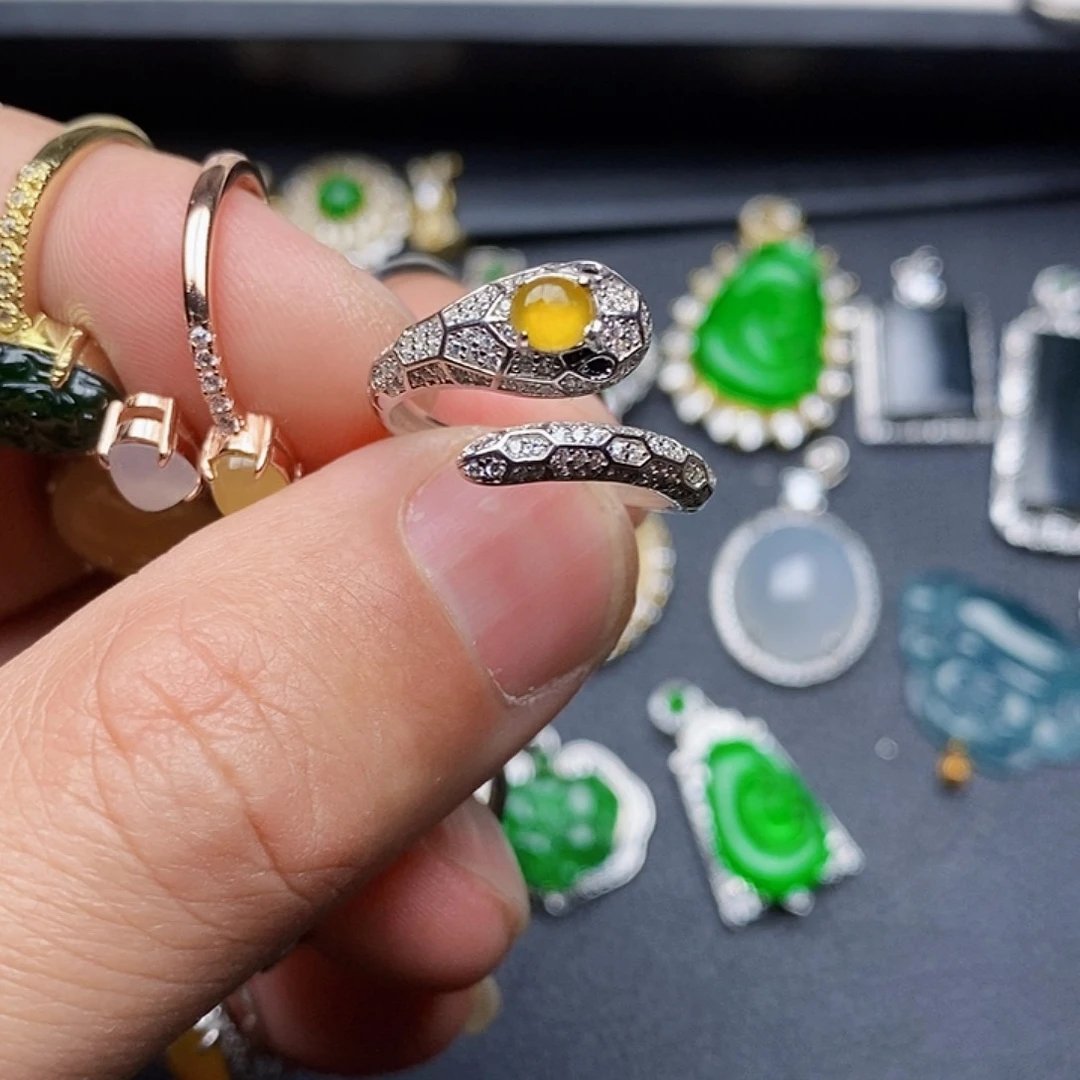 翡翠戒指银S925镶嵌戒指