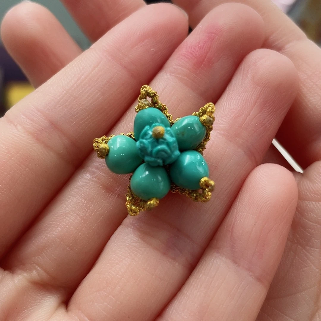 绿松石颈饰未镶嵌