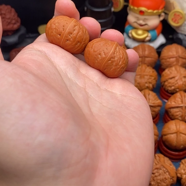 把件文玩核桃W****.精品小手捻