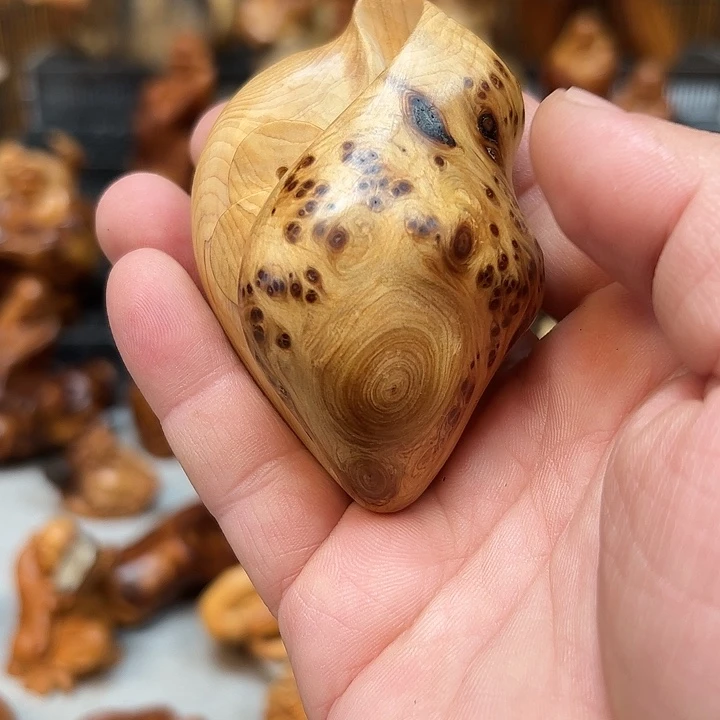 柏木手把件的设计和制作