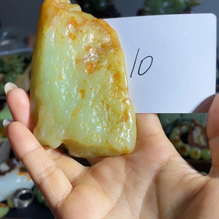 用***2和田玉未镶嵌颈饰