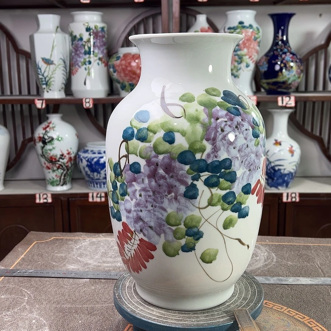 陶摆件景德镇陶瓷大冬紫藤