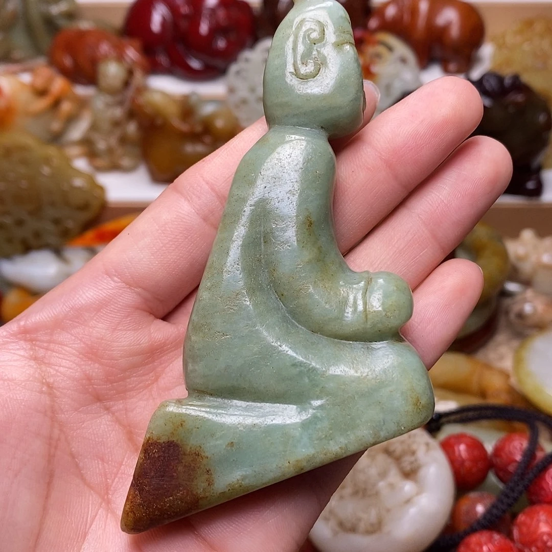 蛇纹石玉未镶嵌颈饰