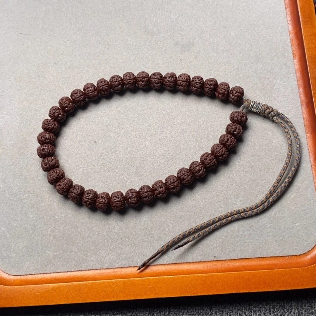 ，***予吊坠金刚菩提老树王