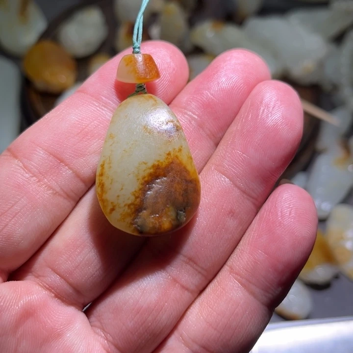 和田玉未镶嵌车挂用****6