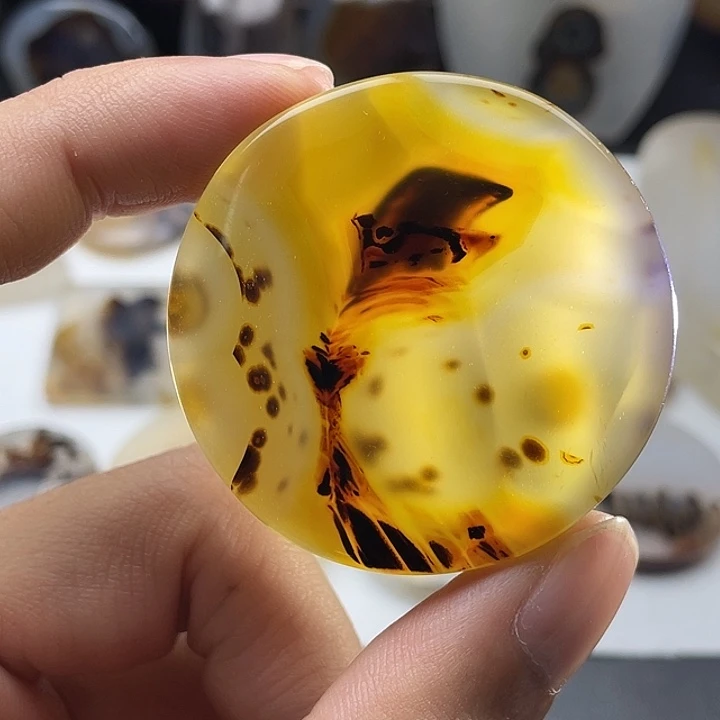 玛瑙/玉髓未镶嵌颈饰