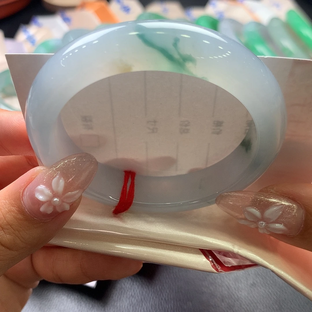 未镶嵌手镯翡翠35号 性价比冰胶飘花