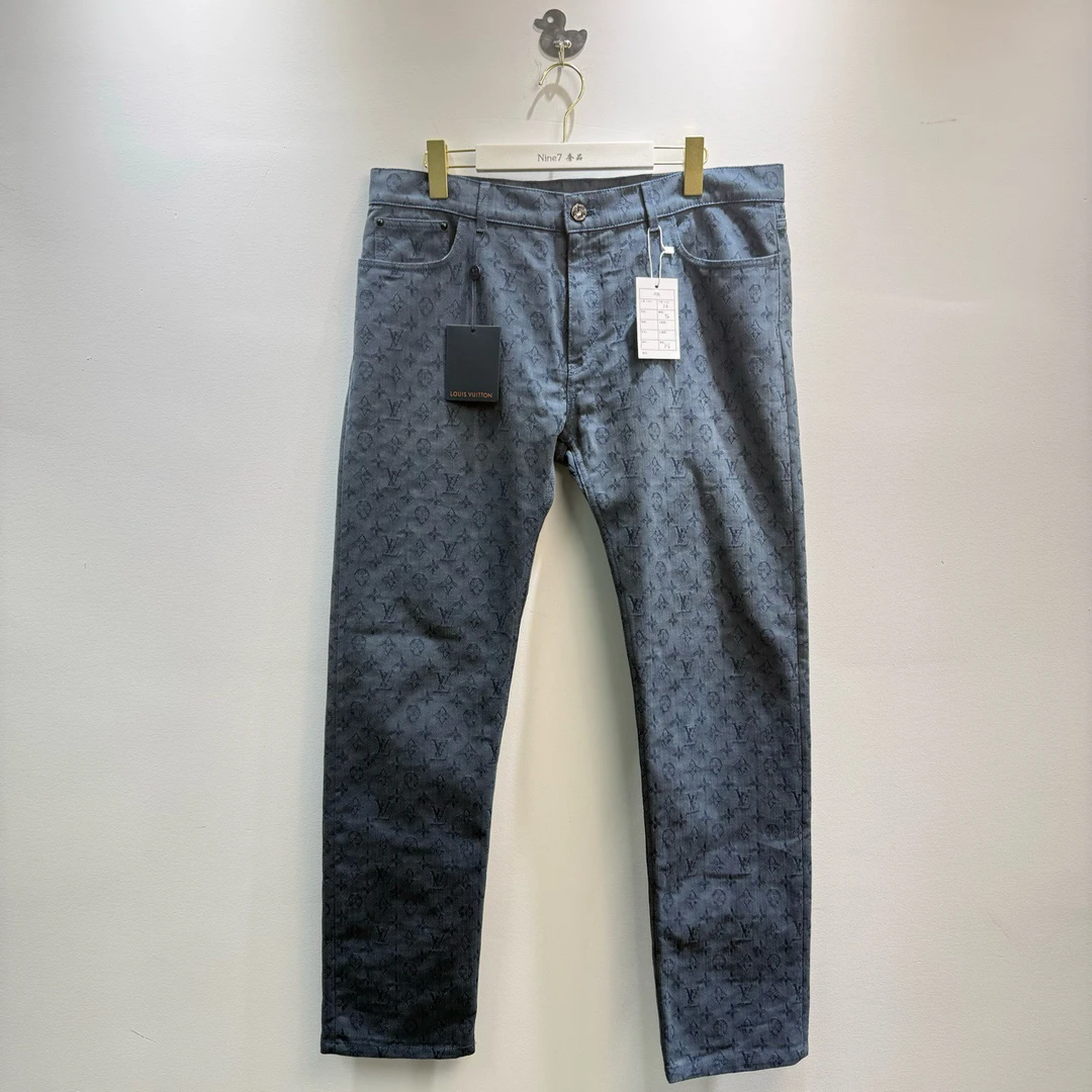 全新未使用 LouisVuitton/路易威登 蓝色暗纹满印Logo牛仔裤36码