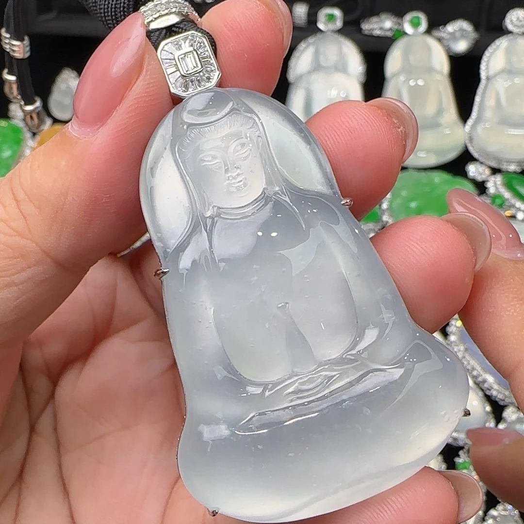 颈饰18K金镶嵌翡翠天然翡翠