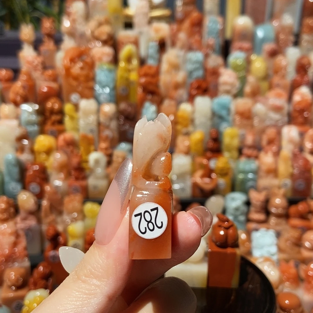 囤****老挝石666666666666666