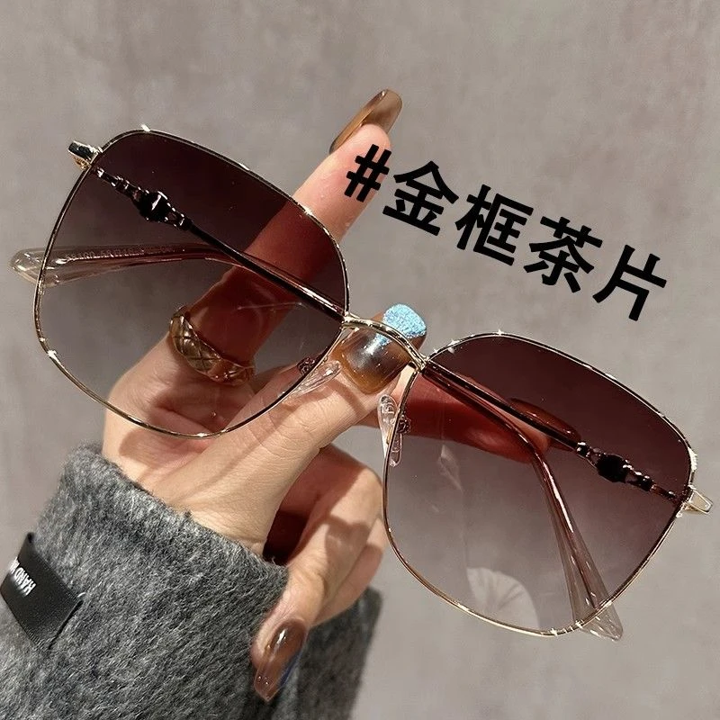 茶色墨镜新款2025女高级超轻大框金丝太阳镜防紫外线防晒大脸显瘦