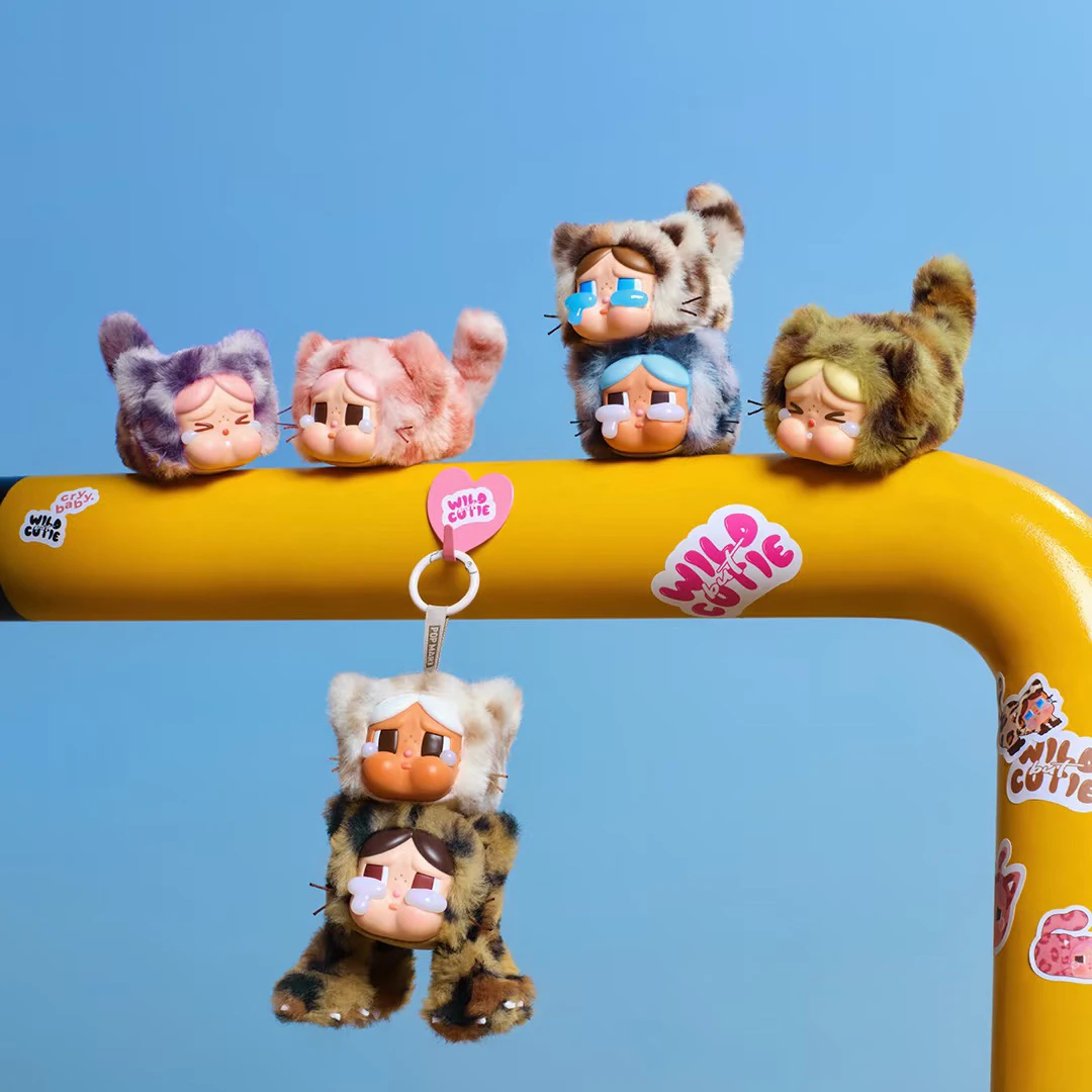 CRYBABY豹豹猫猫系列搪胶毛绒挂件