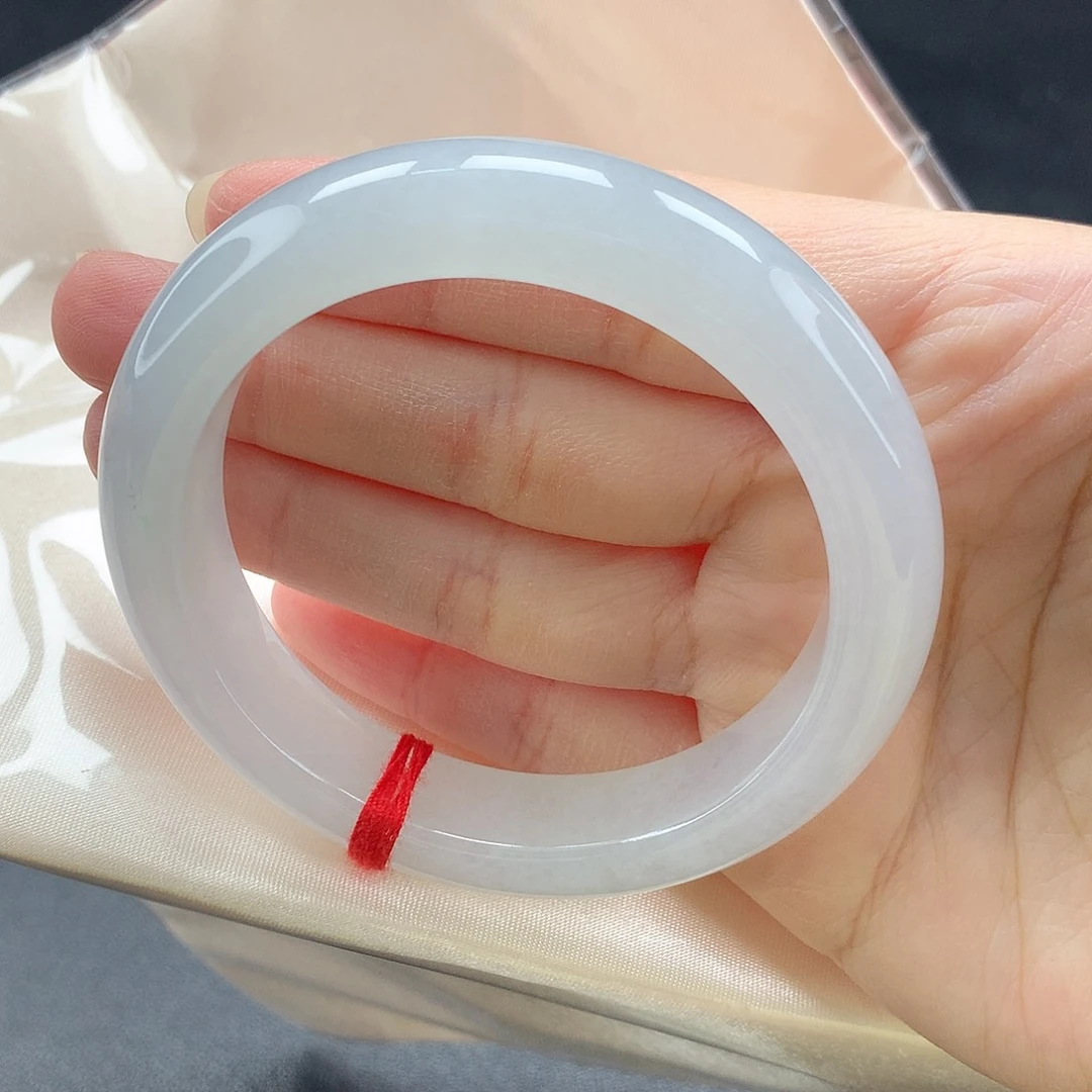 未镶嵌手镯翡翠（46号）