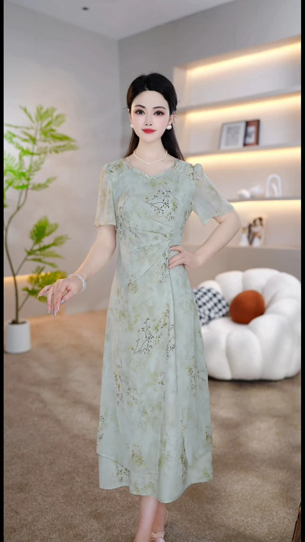 <0B26.>2025年夏季新款时尚气质优雅连衣裙中式减龄气质连衣裙
