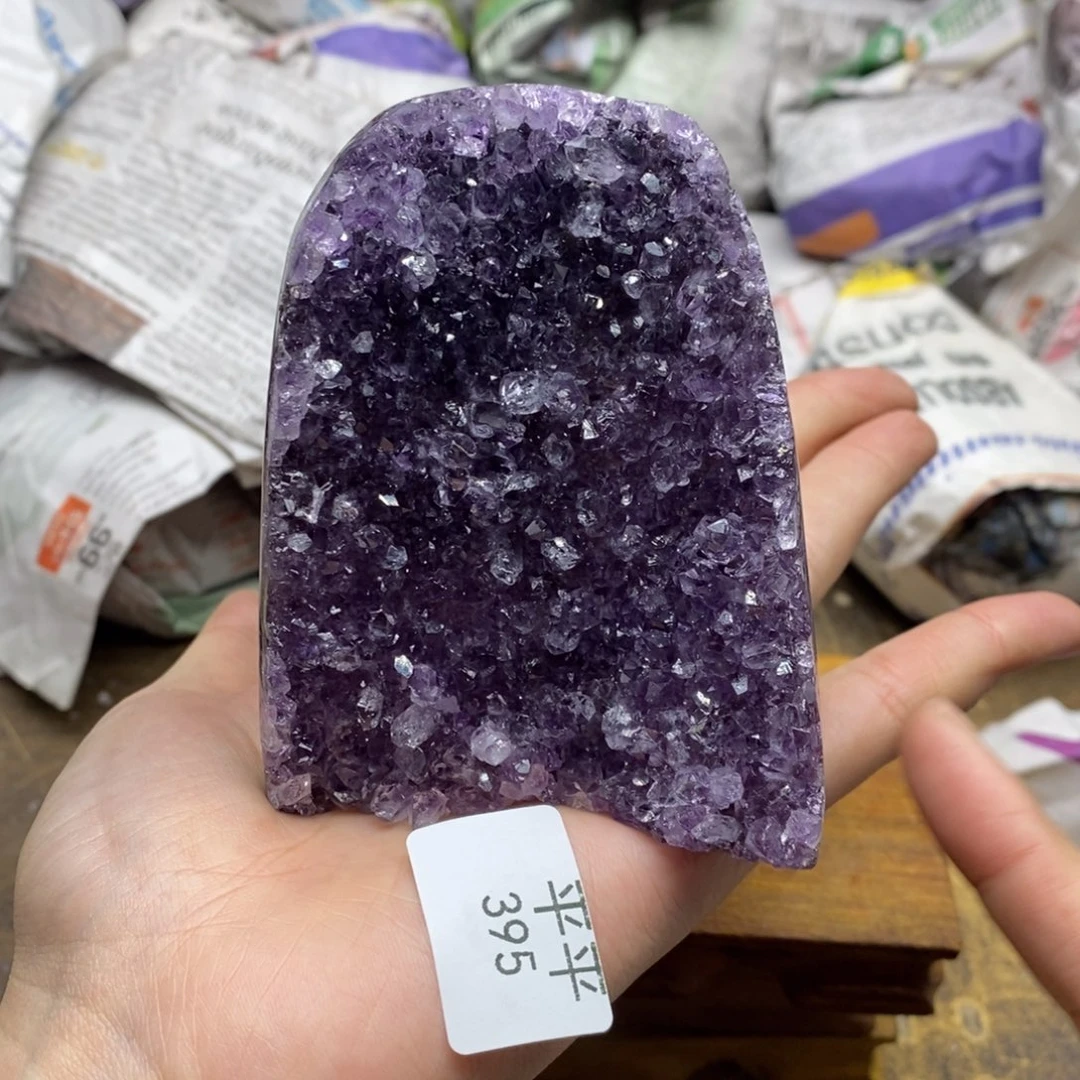 紫晶乌拉圭未镶嵌