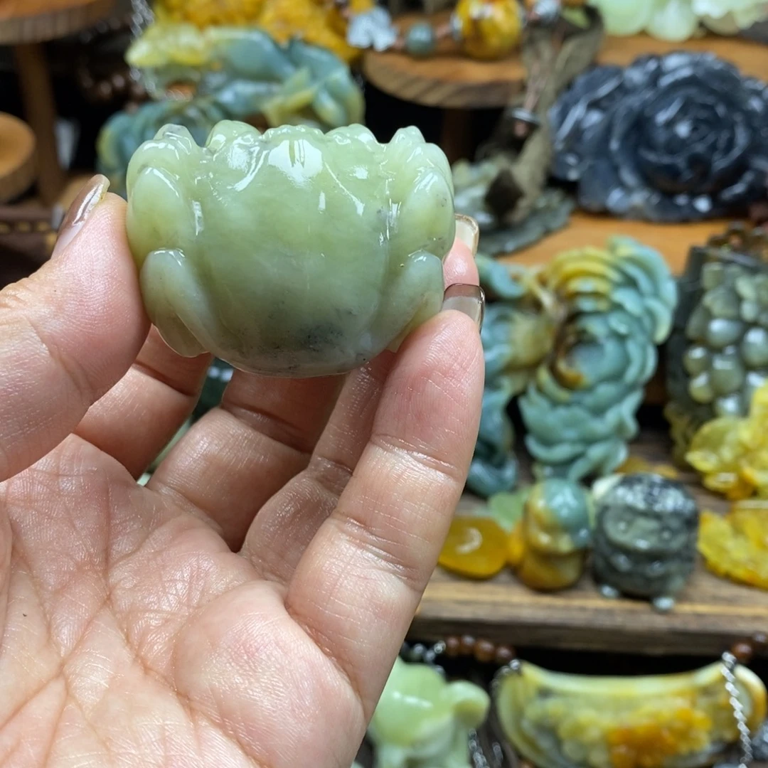 岫玉未镶嵌吊坠(不含链)