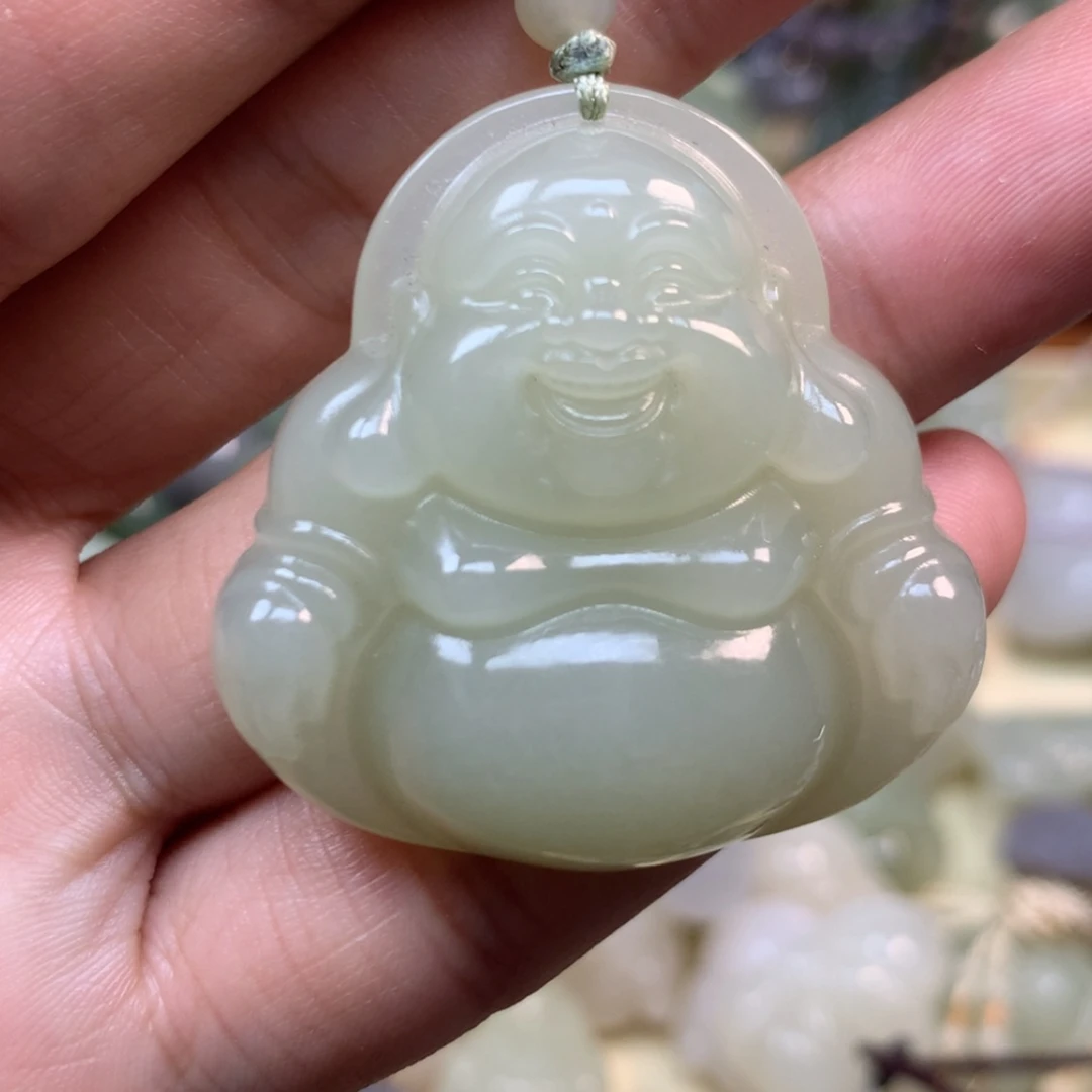 【闪购商品】颈饰未镶嵌和田玉