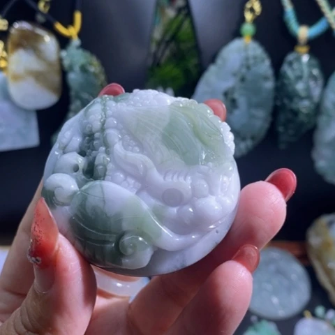 【闪购商品】颈饰未镶嵌翡翠金蟾