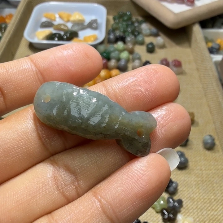 和田玉未镶嵌珠宝奇石