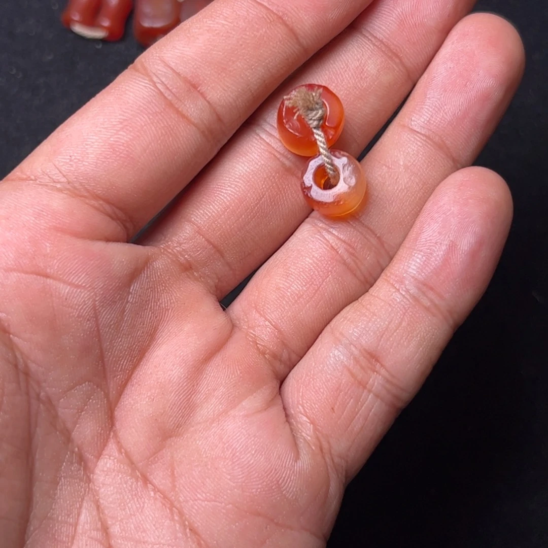 用***4玛瑙/玉髓未镶嵌配饰