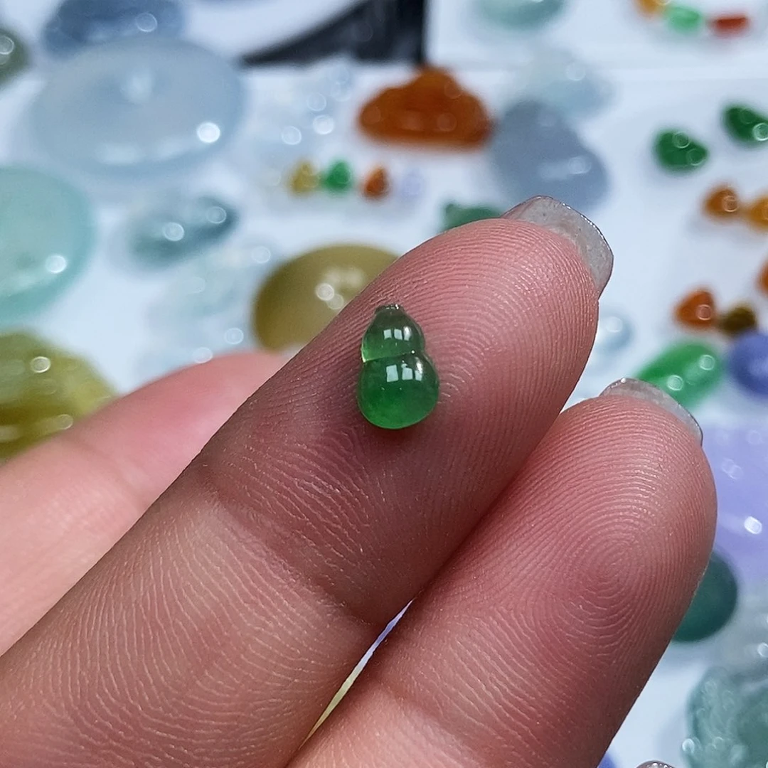 定制翡翠未镶嵌翡翠7.3/4.9/1.9