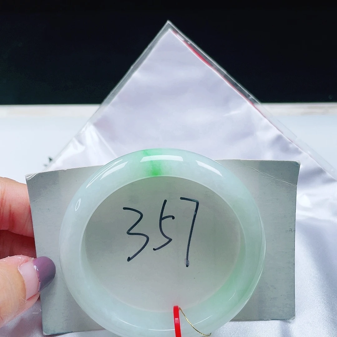 翡翠未镶嵌手镯缅甸翡翠52+