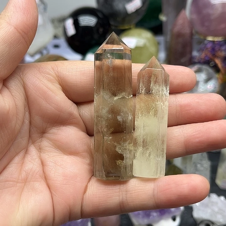 未镶嵌珠宝半成品水晶57克黄水晶柱
