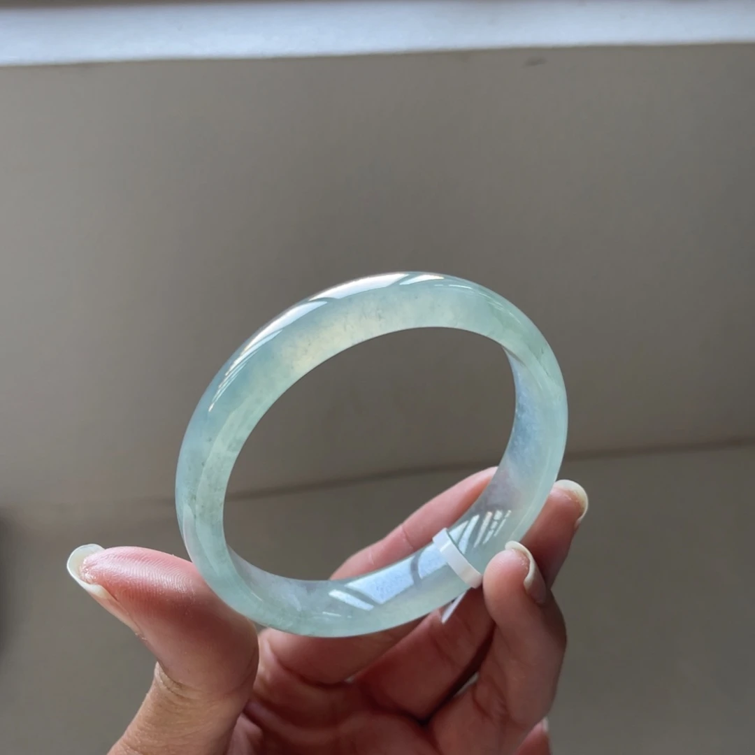 翡翠未镶嵌手镯58.2圈三天鉴赏期