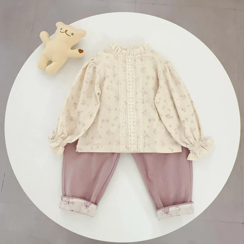 【云朵小葵】女童洋气蕾丝圆领三条线刺绣满印小花休闲上衣1112863