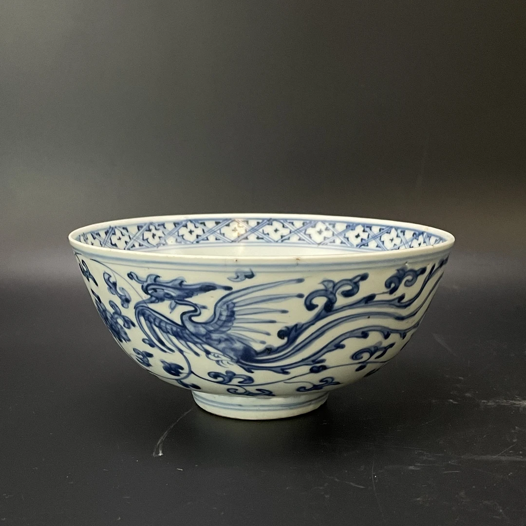 25080585 明正德青花凤纹碗 直径18.6高8.6cm