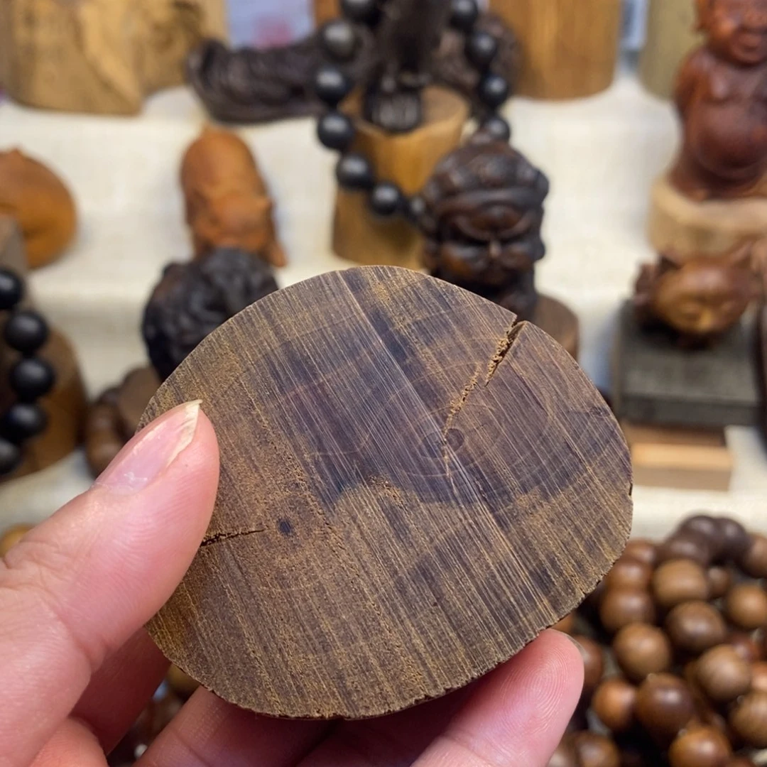 檀香木其他原木材