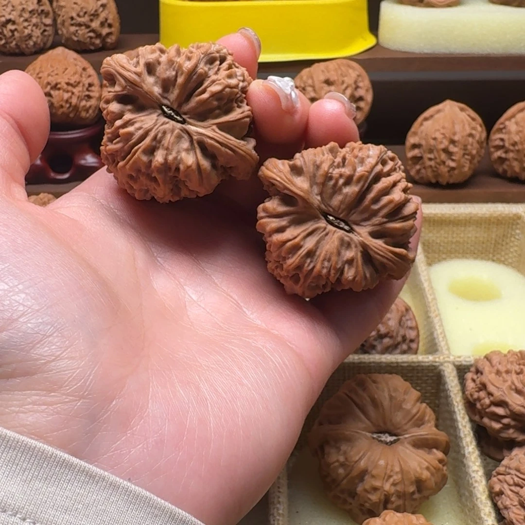 文玩核桃吊坠43全品南疆石